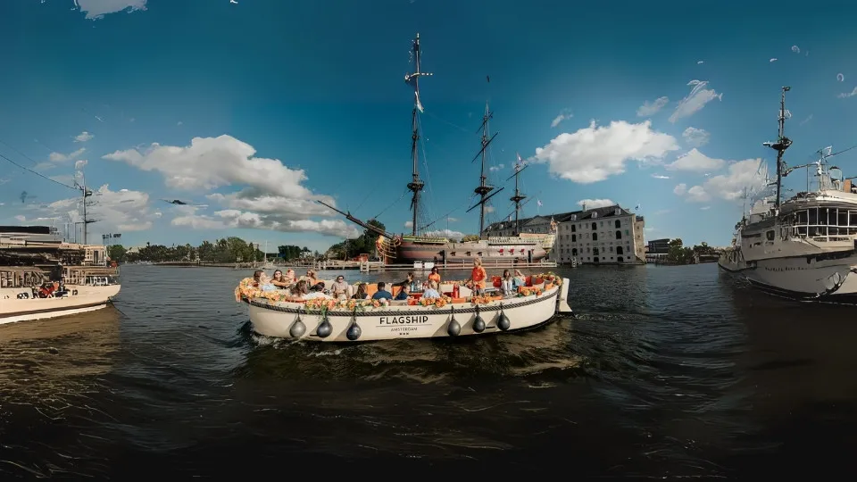 SAIL Amsterdam 2025: Open Boat Cruise with Drink - Image 1